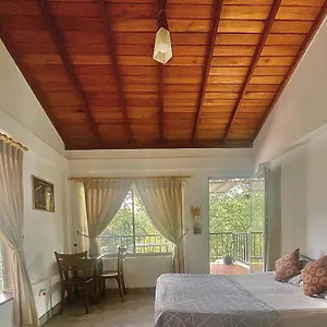 E-stay Hanthana Homestay